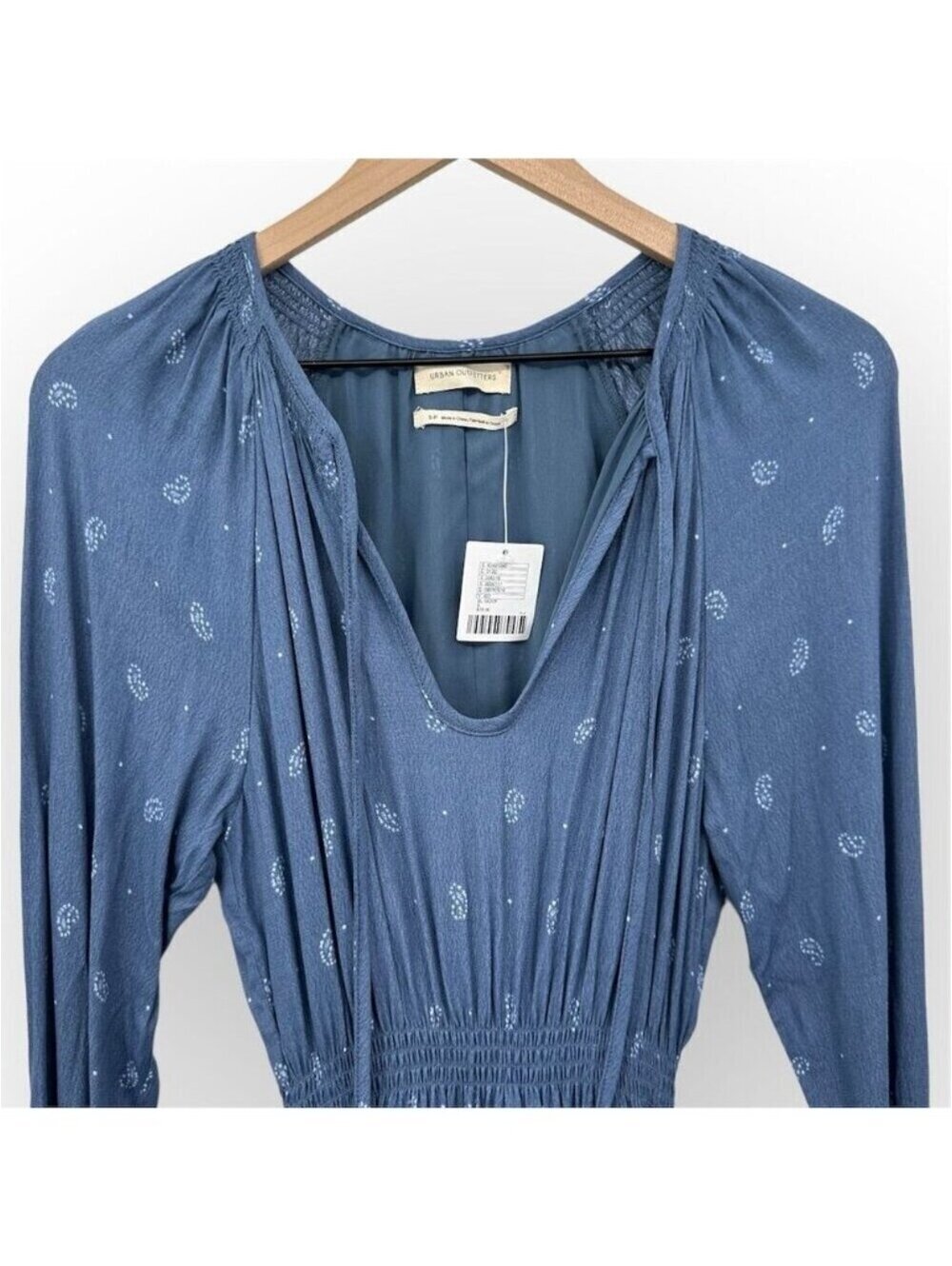 Urban Outfitters Reese Paisley Blue Midi Dress Smocked Tiered Size S - Picture 7 of 9